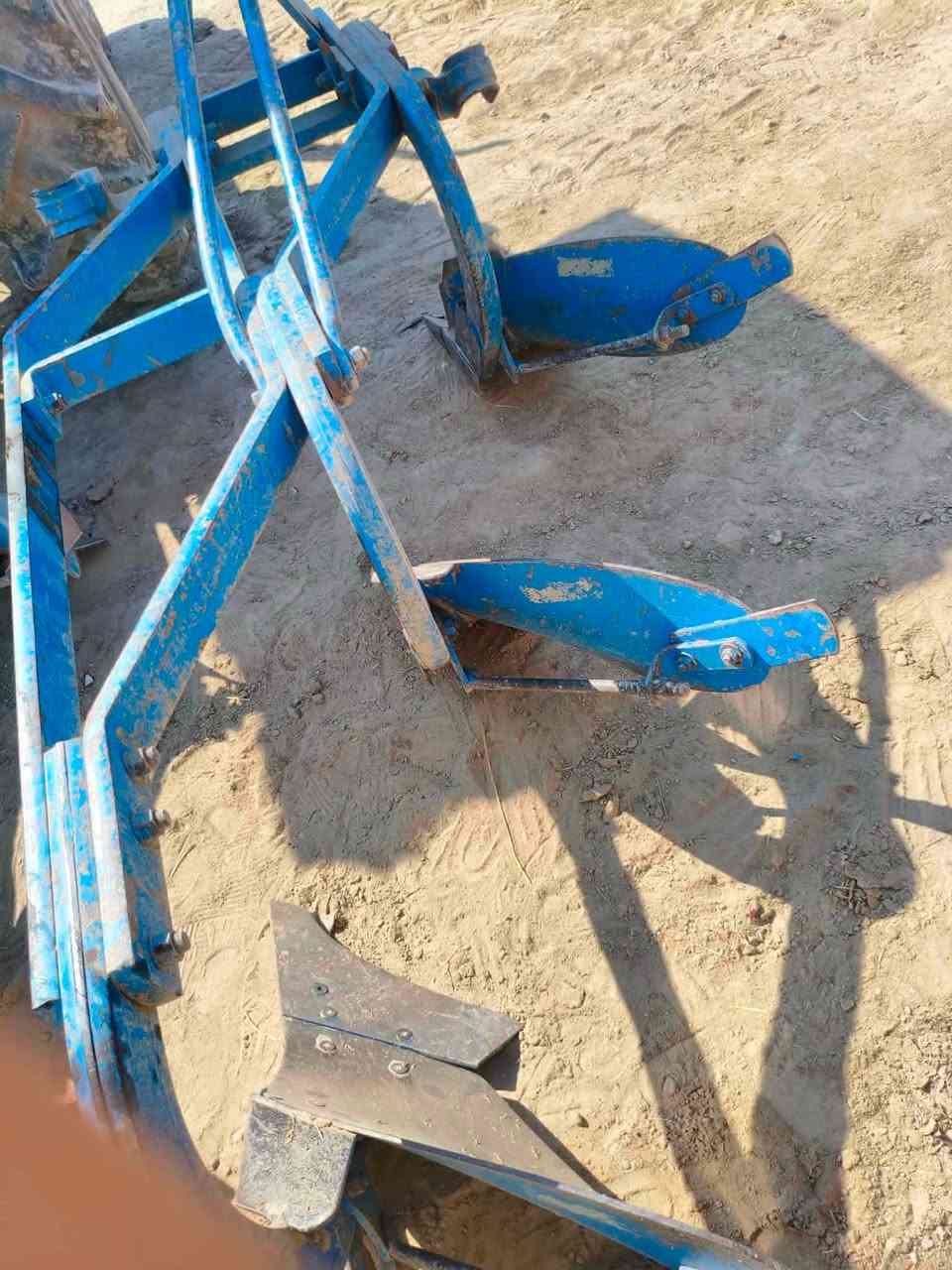 سلام عليكم فدان تركي البير حجم ١٦ مكفول سجج جدد العنوان بابل ***********
