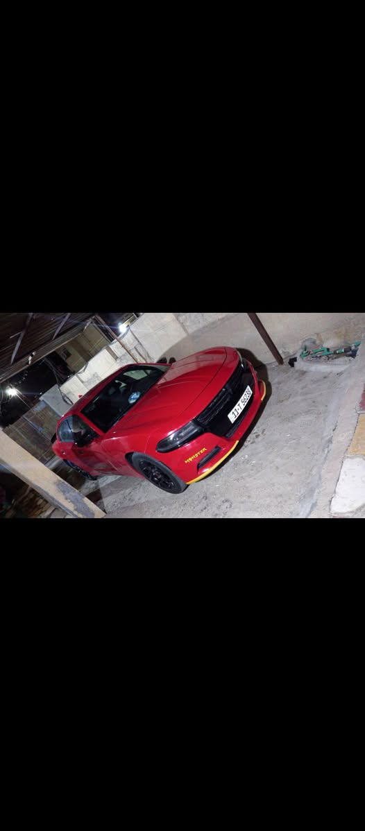 السلام عليكم
جارجر موديل 17 
فور ويل ملغي 
سياره مال جناي 
السونار موجود بل منشور 
استفسار اخر اتصل واني خادم بسعر مناسب جداا ***********

نص مكتوب في الصور:
- X23ar