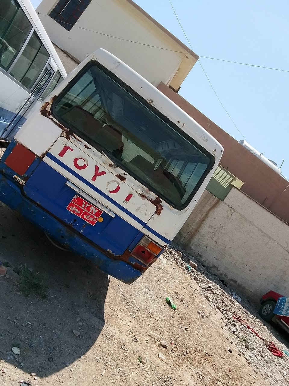 كوستر للبیع كیرو محرك كیا 3000 رقم تلفون ***********
