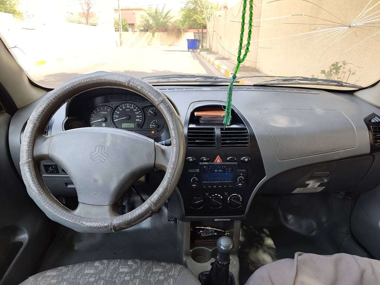 طيبه 2016
محرك وگير وحداديه جديده تبريد ثلج باتري جديد
بور ستيرن وعانبر ودسكات جدد
دبل مروحه تبريد 
*********** مكاني كربلاء
بيه جاملغ امامي جهة السائق مبدل
