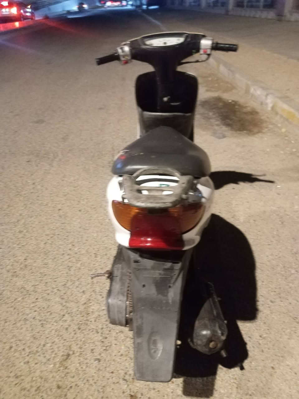 دراجة عصفور ياباني شغاله كامله مكينه ناعمه شلعه و معدل نكره سلف كهربائيات اي نقص مابيها السعر 250 وبيها مجال الشراي يتصل على الرقم   (***********)
