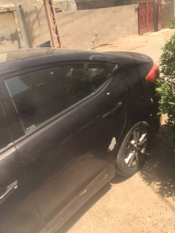 لنتر 18رقم شمالي سنوية ورقام جديدات  رادار ات مري دعامية شغالات   تبريد شغال بيهة جراد كم قطعة كير محرك مكفول حادث باب وجاملغ بدون دواخل مكانهة بغداد 
***********
