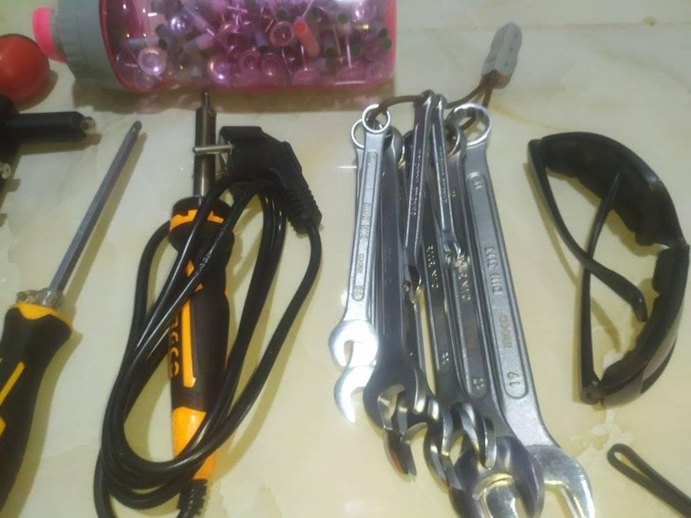 أدوات عمل • عشوائية • كربلاء