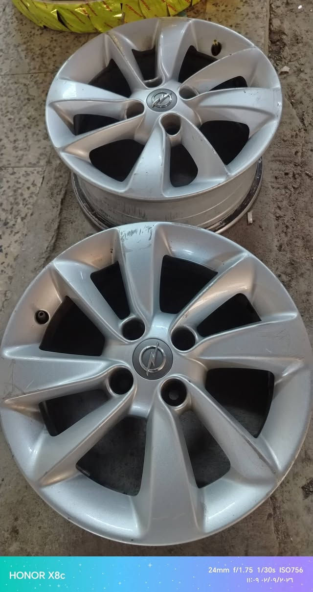 ويل كب فكترا اصلي حجم 15 مال موديل 95/97 اصلي شرط لاعواج ولا فطر شرط صبغ شركه السعر خاص *********** بي واتساب
خدمات الطائي تعديل جميع انواع الويل كب للسيارات تبديل جميع انواع الزيوت والفلاتر فتح طخم جميع انواع السيارات بلنص وميزانية الكترونية وجميع احجام وانواع البطاريات الموصل _ الفيصلية_ مقابل فندق _مودرن بلازا للتواصل *********** واتساب متوفر
