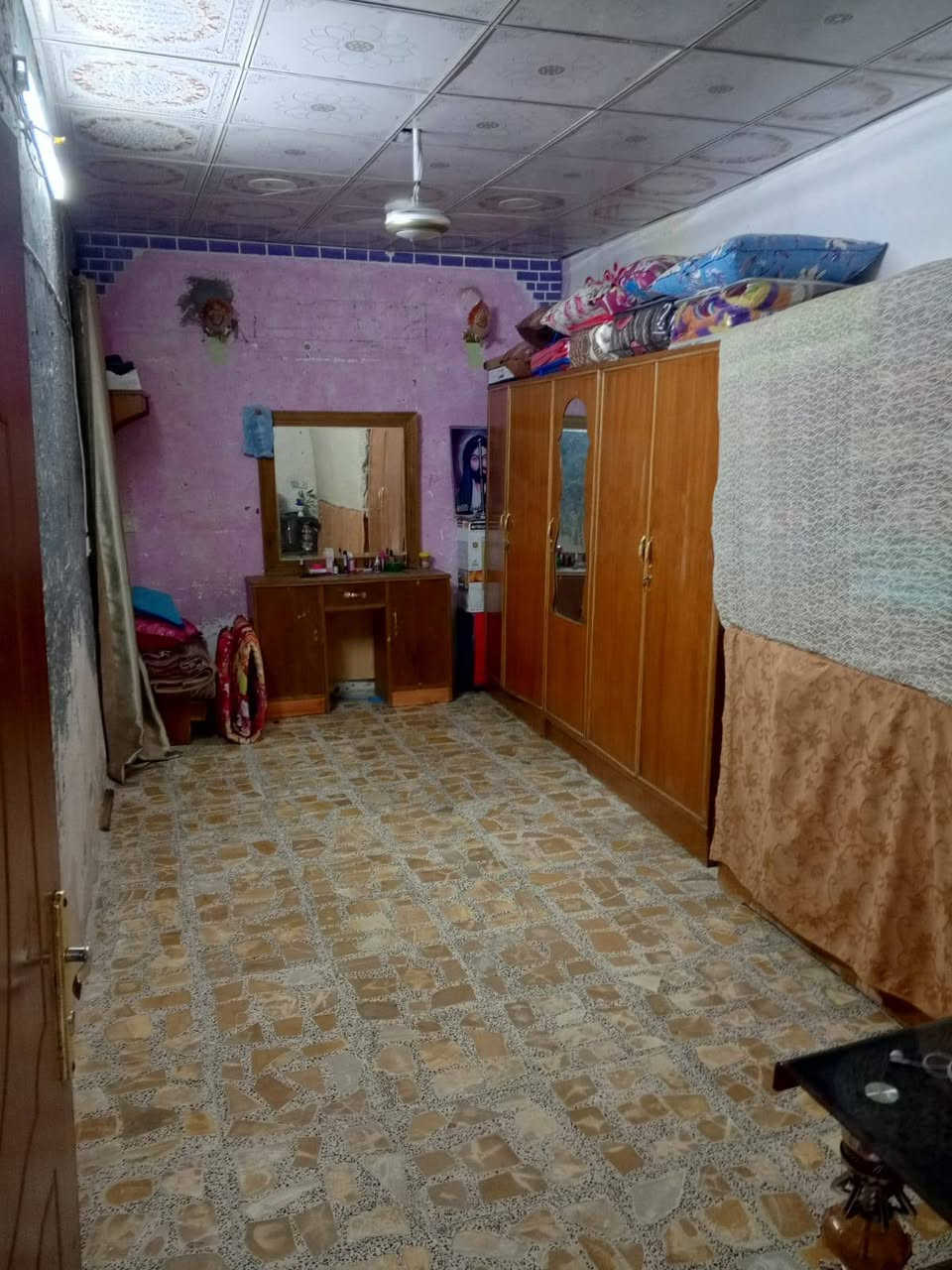 السلام عليكم بيت للبيع المساحه 120 متر في منطقة شركه رمضان مقابل بيوت الطابو خلف شارع افران الزهراء البيت عكاده وسطح اشتايكر سعر 28 وبي مجال قليل للاستفسار ***********
