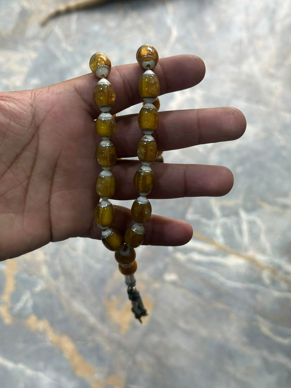 ساعات سندلوس وتراب كهرب شوف اليعجبك وتدلل
