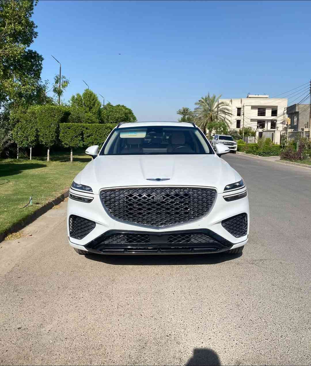 � للبيع • Genesis GV70 / 2023 • 🌟

✨ سيارة أحلامك وصلت! ✨
فخامة، نظافة، أداء… كل شيء مرتب من الألف للياء.

 • 🚗 الموديل: 2023
 • ⚡ المحرك: 6 سلندر 3.5 Twin Turbo — أداء ناعم وقوي
 • 🕒 العداد:10,000 فقط — شبه جديدة

 • 🏆 الحادث :تبديل جوملغ وبنيد نفس الون اصلي 

 • 🛋️ الداخلية: جلد ناعم، مراتب مشدودة، تصميم داخلي فخم، ألوان متناسقة
 • 💎 المواصفات: شاشة كبيرة، بصمة ذكية، رادار، كاميرات 360، ليد كامل، فتحة سقف، نظام أمان متكامل

📞 للتواصل:
***********
***********
او زيارة موقع شركة الناجح العالميه بغداد حي الجامعه نفق الشرطه مقابيل مختبر الرازي
