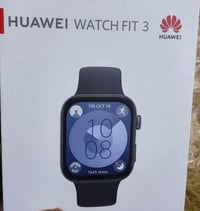 Huawei watch fit 3   الساعة نظيفة و استخدام قليل مع شاحنتها الأصلية و ...