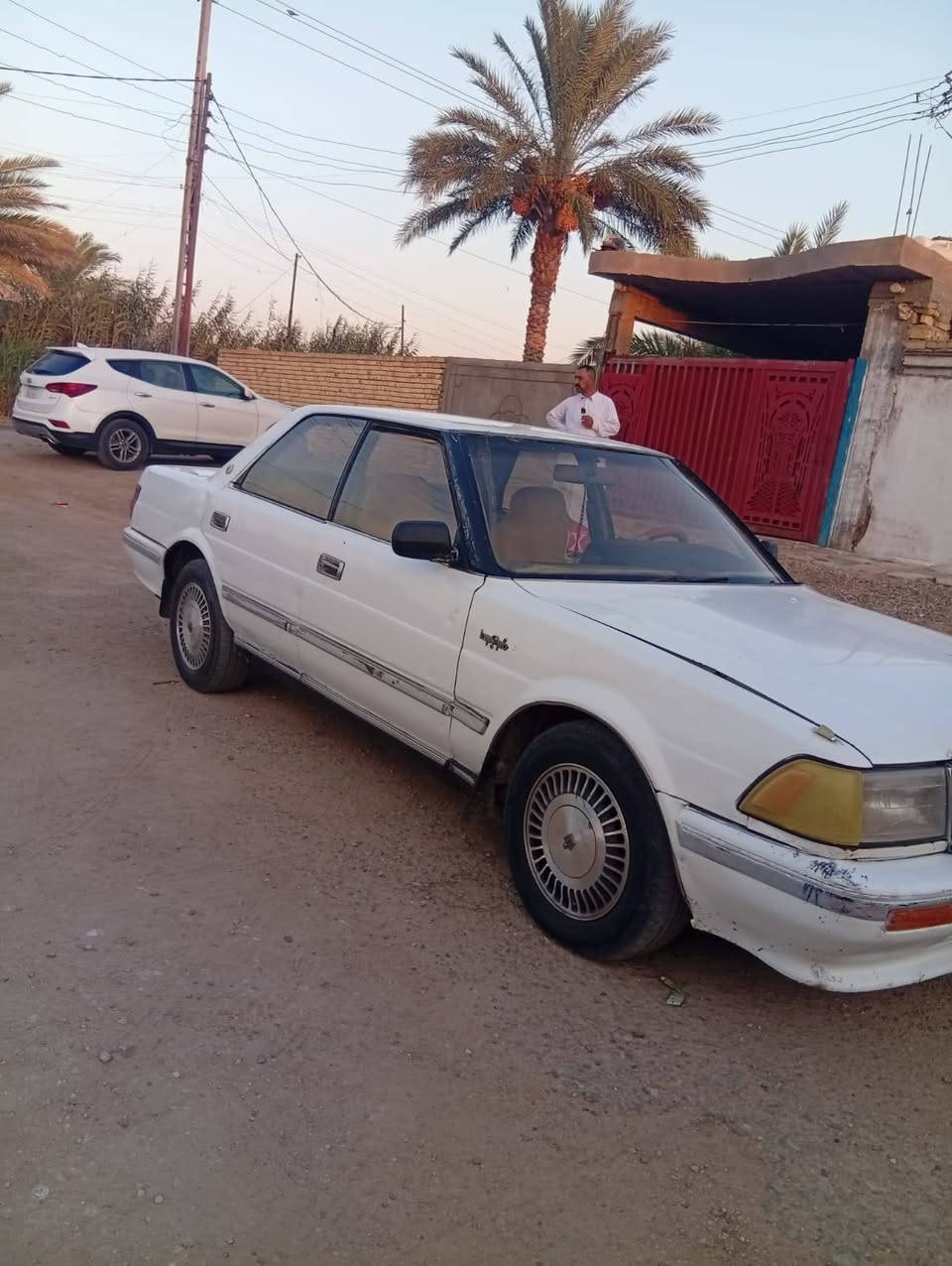 سلام عليكم سياره للبيع سوبر كراون موديل 90سياره جاهزه من تخم تاير كهربايات السعر 32اوبيه مجال حك الجيه التواصل على هذه الرقم ***********
