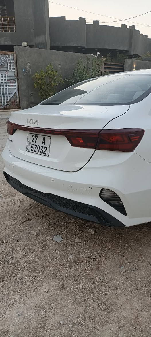 السلام عليكم
سيراتو 2024خليجي 

مكينه 2000 دوش كير AT

 رقم ذي قار فول مواصفات 1/1

ماشيه 56الف km

كفاله عامه من كلشي 

فتحه سقف. تبريد قطعتين. وباقي لمواصفات لمعروفه 

للاستفسار *********** واتساب
السعرر 182 وبي مجال للطيبين.
