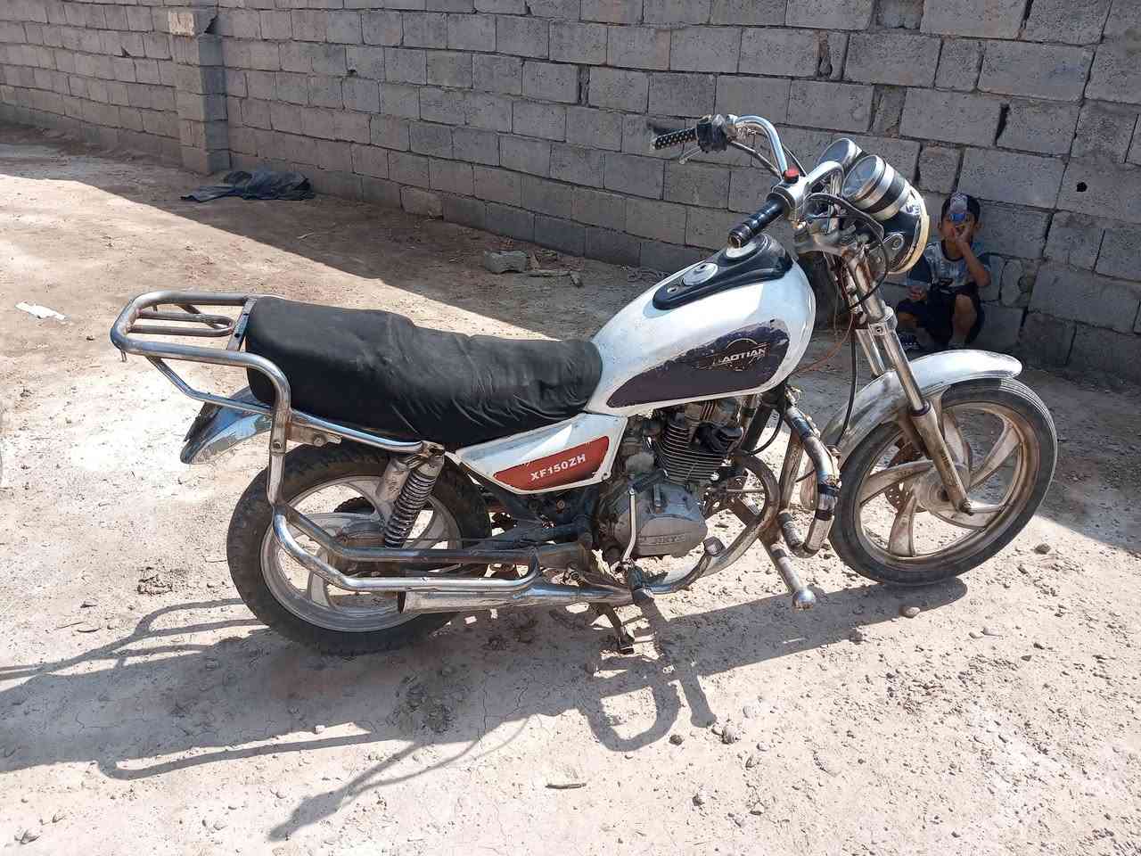 السلام عليكم دراجه جني للبيع سعر 150 وبي مجال شيء قليل  ديالى بحيره حمرين رقم  *********** كهربائيات شغاله سيلفو هندير
