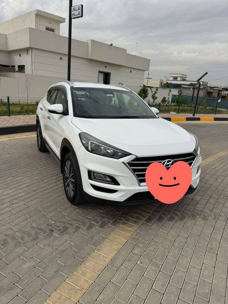 توكسون ٢٠٢٠ • بلا حوادث • ١٢٨٠٠٠ كم