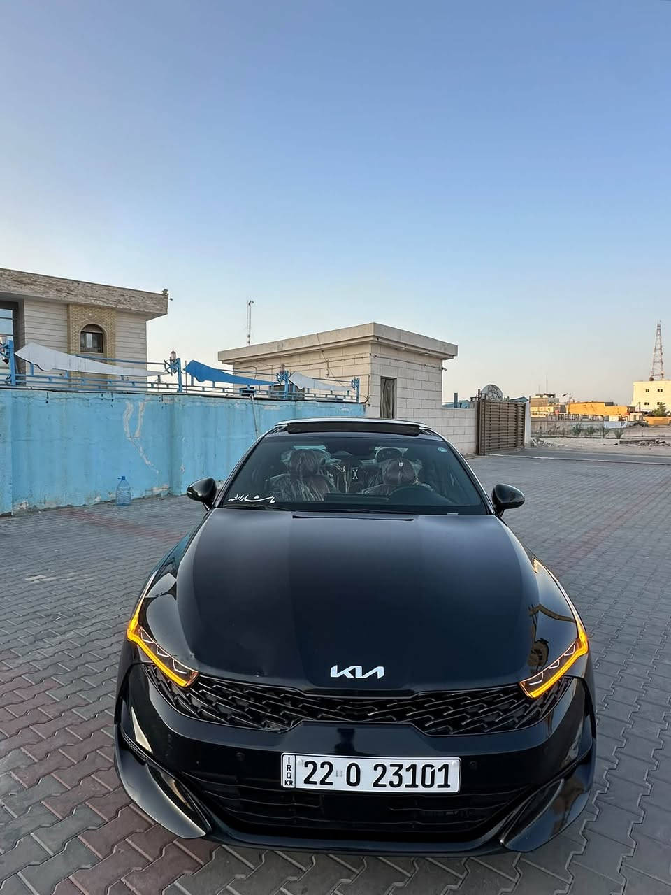 .ء GT_Line (K5)🚗
كي فايف وأرد امريكي 
(مديل 2024 رقم اربيل دولي )
حادث سيارة خلفي مبدل صندوك ( قبق جنطة )
 (+ بارد فقط باقي كفالة بدون أيرباك بجم وصفاح كبس )
            (سيارة فول ل فول أعله موصفات )
* المحرك: 1.6 لتر تيربو 4 سلندر
* القوة: 180 حصان
* العزم: 195 lb-ft
* القير: أوتوماتيك 8 سرعات 
* جنوط: 18 إنچ رياضية
* فتحة سقف: بانوراما
* مصابيح: LED أمامية + DR
* إضاءة خلفية: LED
* مرايات: سوداء مع إشارات LED
* واجهة GT-Line رياضية
* كشنات كهربائي + تدفئة 
* مقود رياضي 
* شاشـة وسطية 10.25 إنچ في التجهيزات الأعلى/الحزم
* شاحن لاسلكي 
* قيادة ذاتية + تحديد مسار + مود قيادة SPORT 
* أنظمة أمان ومساعدة للسائق
* السعر اب 157 وبيها مجال 
* العنوان البصرة الجنينة 
* رقمي ***********
