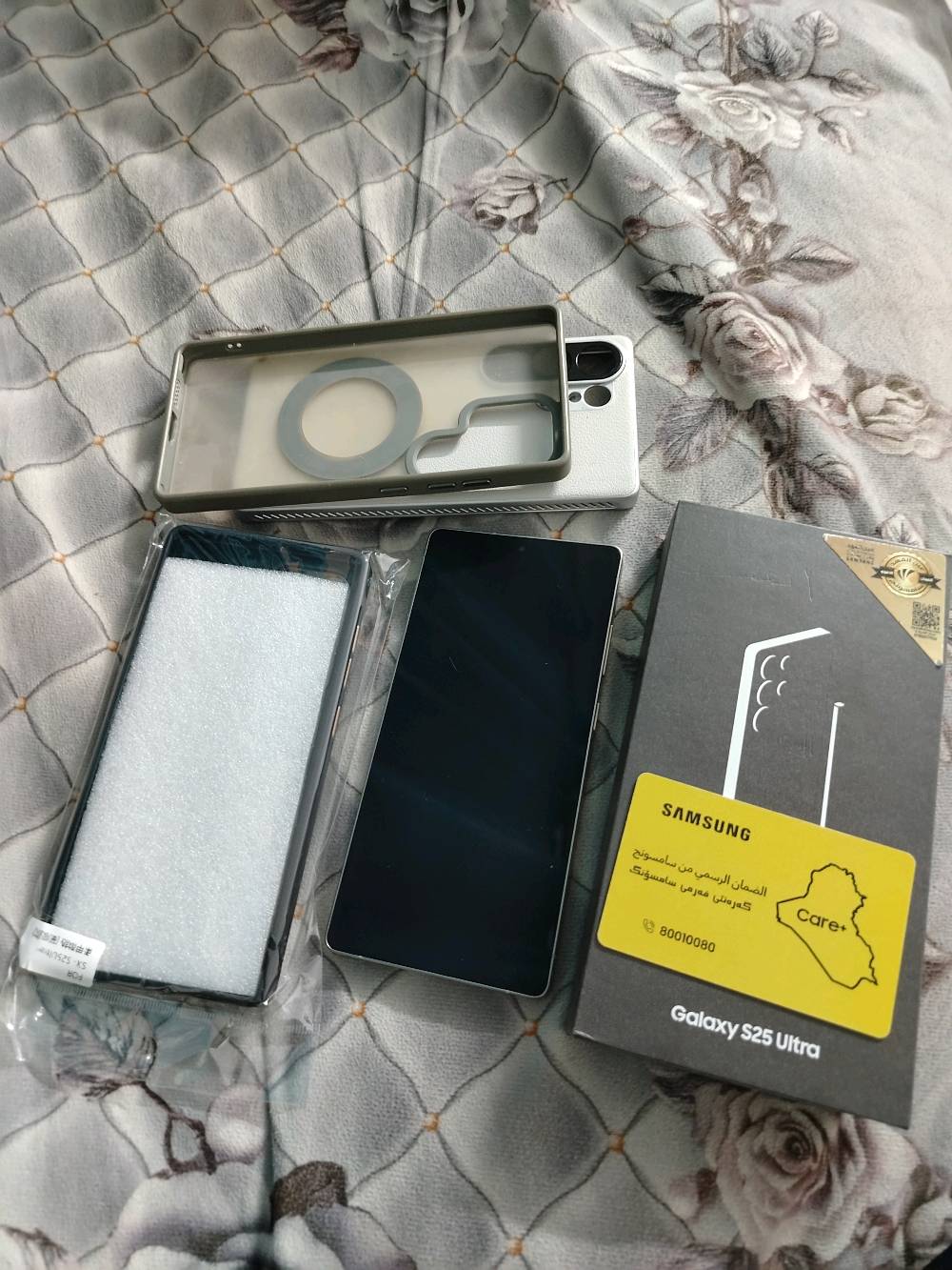 Samsung s25 ultra
مستعمل قليل اخو الجديد
ذاكرة 256
مع ٣ كفرات
ضمان عين الفهد وسامسونج
السعر مليون و150 قفل
رقم الهاتف ***********