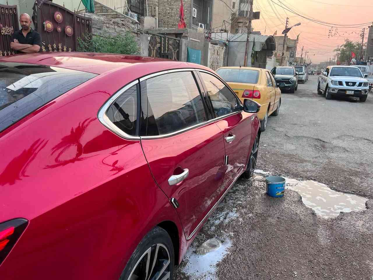 السلام عليكم 
Mg 2020 
كير ومحرك كورلا 1800
بيكاجو 
تحويره ع بلاد بدون كص ولحيم اذاين ع بلاد 
تحورت قبل 6 اشهر
ادامة ع مكينه كامة 
عبوة جديده 
نوزلات جدد
بلكات ضمان سنه
مجاول جدد 
سستم سماعات
هزه بعدها ماساقطه
تايرات جدد 
هاند بريك دكمة
ثلاجة وسطيه
لايت زنون بلادي
كشن سايق كهربائي
فتحة 

سيارة جاهزة  مال جناي 
نقص فقط خشم سلف 
سونار مرفق بلمنشور 
سيارة بدون دواخل
السعر 68 وبيها شي بسيط
رقم واتساب ***********
اتصال ***********
