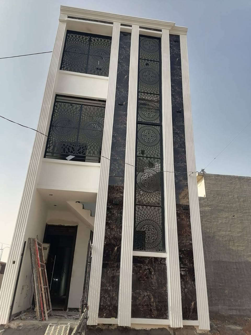متفرغ • الكرخ • جص سيراميك اسمنت