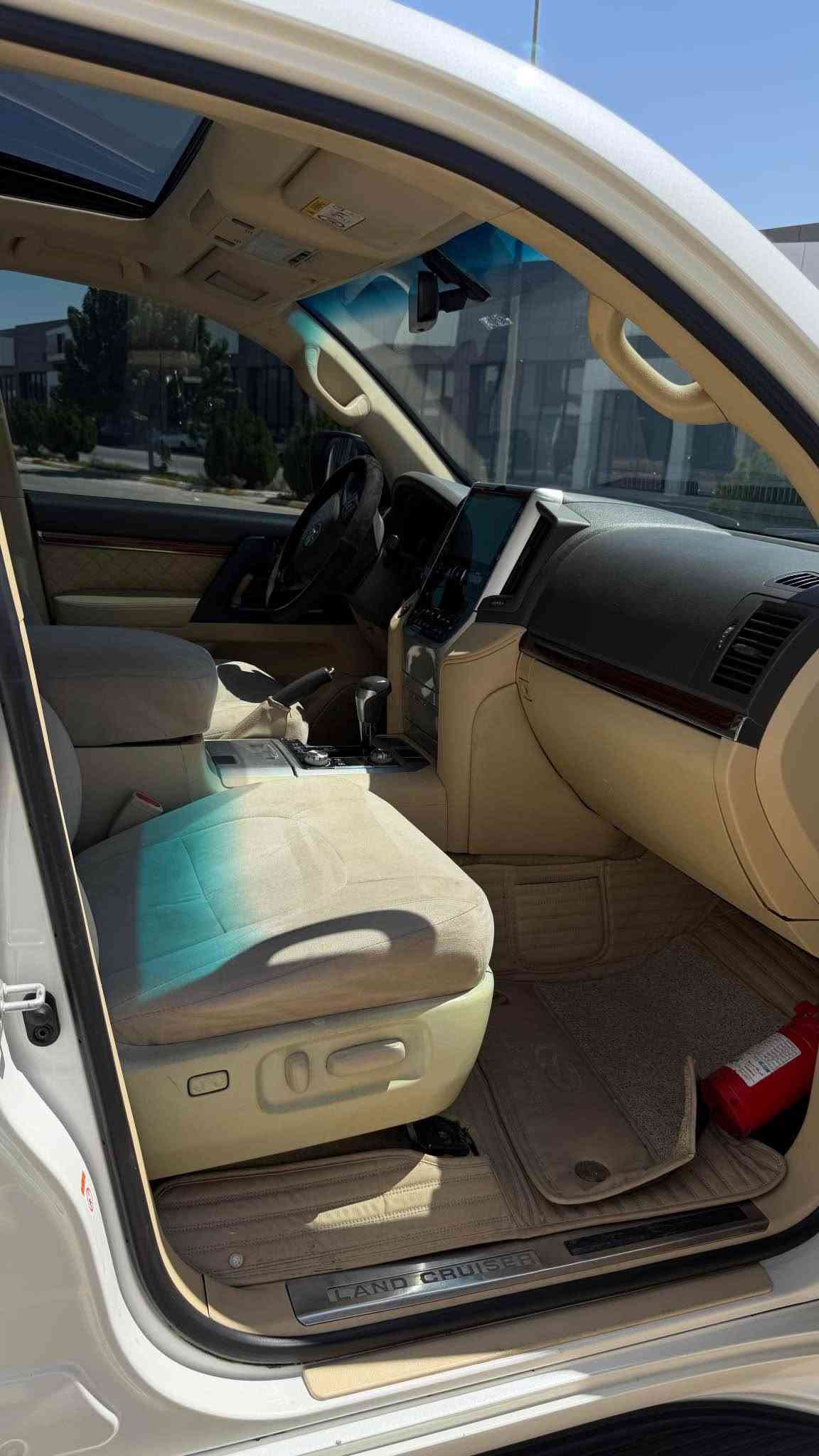 ***********
Toyota Land Cruiser 2018
V8 4.6L
بێ ڕەقەم کۆدی ئاسایشی بۆ کراوە
مواسەفاتی GXR فوول فوول. - پارچەو پەڵەیەکی تەنها پەمپە - ١٩٦ هەزار ڕۆیشتووە گێڕ و مەکینە بەشەرت نەکراوەتەوە - سەیارەکە زۆر زۆر تازەو جوانە بۆ نرخ پەیوەندی بکەن السليمانية, العراق
