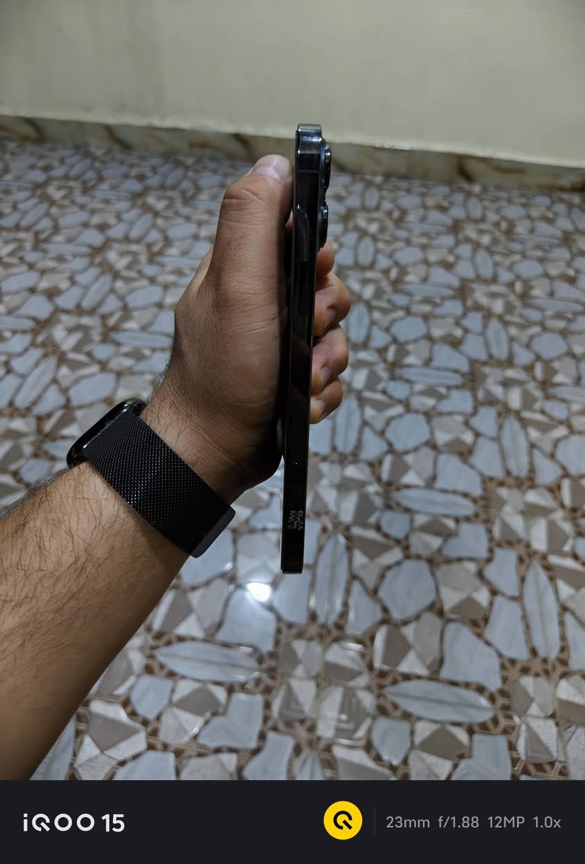 سلام عليكم
ايفون 13  برو ماكس ذاكره 512 نموذرجLL/A
 بطاريه 84  جهاز كبس مامبدل بي شي شرط كل شي بلادي  سعر 850
***********
