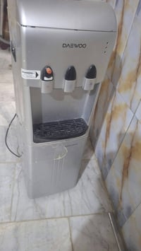 براد • مستعمل • للبيع