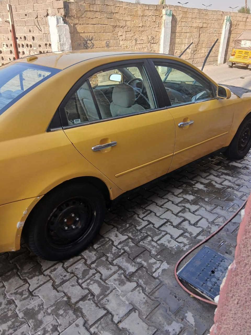 سلام عليكم سوناته موديل ٢٠٠٨رقم بغداد سنويه صاقطه رقم الماني عليها غرمات مكينه كير تبريد كله تمام السعر ٧٤ وبيها مجال الشراي مكان السياره بغدا٢ ***********
