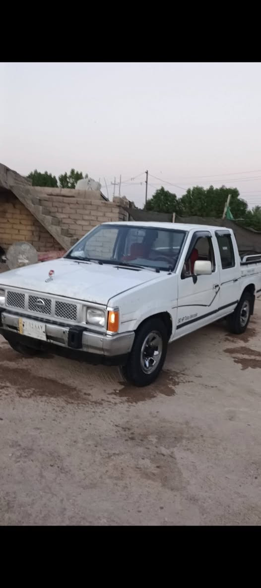 نيسان للبيع 91 محوره ونجي 6 مكينه او كير جدد تخم تاير تحويل مباشر كرهبايات كلها شغاله حداديه وصط سعر 43بيها مجال *********** تبريد شغال
