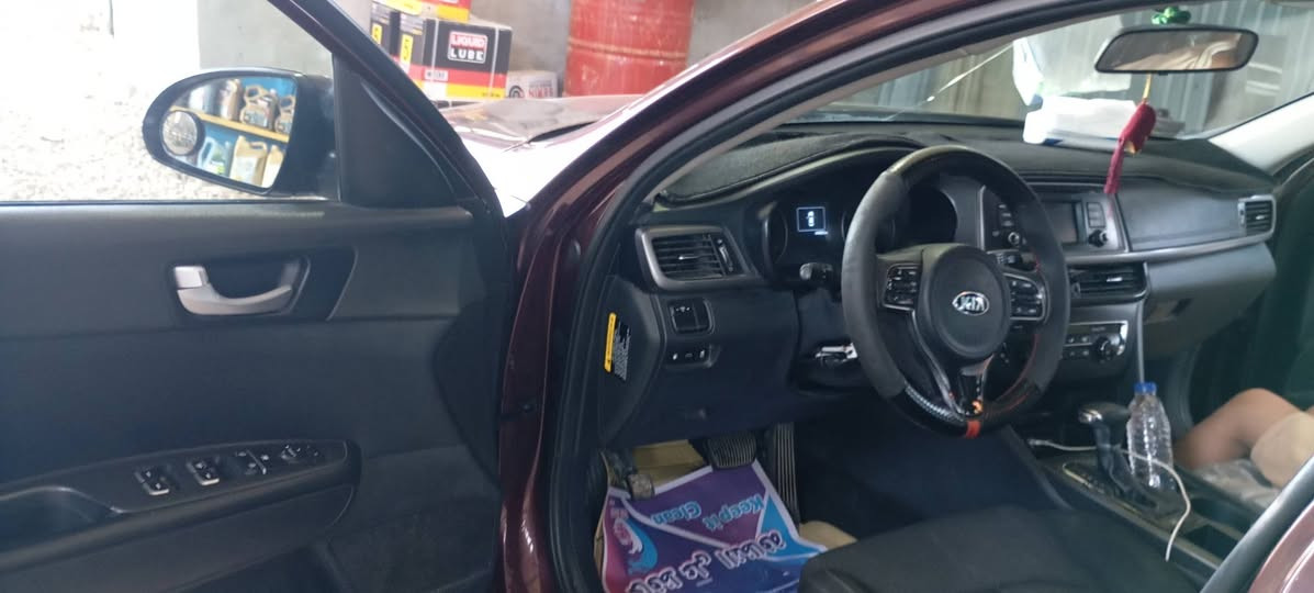 اوبتيما امريكي 17 قطعتين فقط بدون دواخل نص فول بيهه منضومه غاز انسه الصرف وادونز  تبريد ثلج 3 تحكمات قياده اشاره ترحيب بيهه هواي مواصفات ***********. سعر 110وبيهه مجال بسمي سنويه 31 مداور ثاني يوم
