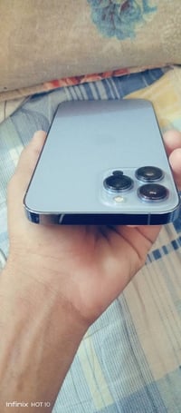 ١٣ برو ماكس • بطاريه ٧٨ • وتر بروف