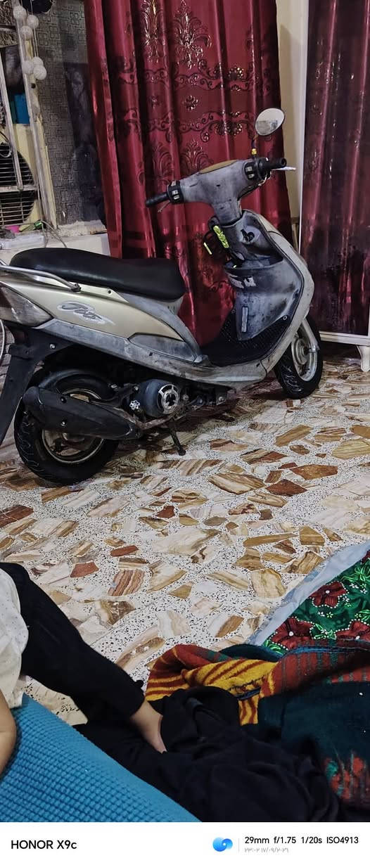 السلام عليكم معاك منغولي للبيع دراجه كامله مكمله كفر بلادي ختم واحد دراجه ملاح ما بيهامتى مكان بغداد الرشاد السعر 450وبيه مجال الرقم ***********

نص مكتوب في الصور:
- HONOR X9c 24mm f/1.75 1/20s ISO5613 ٢٢:١١ ١٧/٠٩/٢٠٢٦
- HONOR X9c 24mm f/1.75 1/17s ISO4675 ٢٠٢٣/٠٩/٠٩ ١٣:٣٦
- HONOR X9c
- 24mm f/1.75 1/20s ISO5613
- ٢٠٢٤/٠٩/٢٠ ١٢:٣٣
- HONOR X9c 24mm f/1.75 1/17s ISO4675 2024.10.17 09:33
- HONOR X9c 29mm f/1.75 1/20s ISO4913 23:02 2024/09/26
