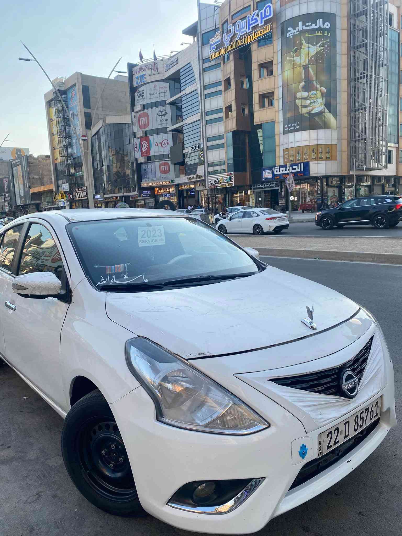 سلام عليكم نيسان صني للبيع مديل 23 مصري سياره فول مواصفات تبريد قطعتين جام اربعه كهربائي تبريد ثلج ❄️ مكيه وحداديه جدد تايرات تخم جديد رقم اربيل انكليزي عندي وكاله سياره بيه تلاث قطع صوب العبري وجاملغ الي بصوب سايق بي بارد خفيف بل خشم سياره جديده بمعنه الكلمه متصرف عليه ربع واني اشتغل بيه بس محافظات ماحيرتني ابد الله يشهد 
سياره ماشيه تقريباً 93 
السعر 105وبيه مجال قليل 
مكاني نجف تواصل واتساب مازنجر ***********
