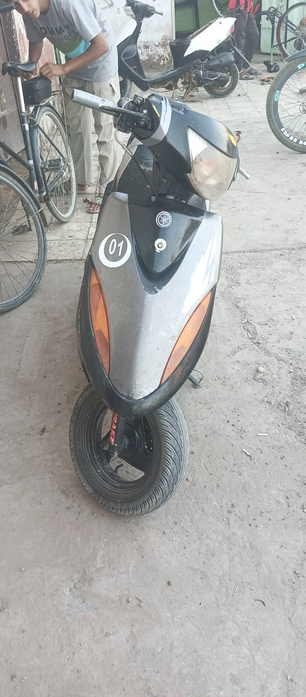 ماكس عدله للبيع السعر 250 وبيها مجال للشراي نقصها سلف كابريتر قبل سبوع بدلته ب35 جديد بس شويه تأخر بالتشغيل يرادلها شويه ترتيبات للياخذها متكلفه 30 ترتيبات العنوان صلاح الدين ناحية يثرب للتواصل ***********