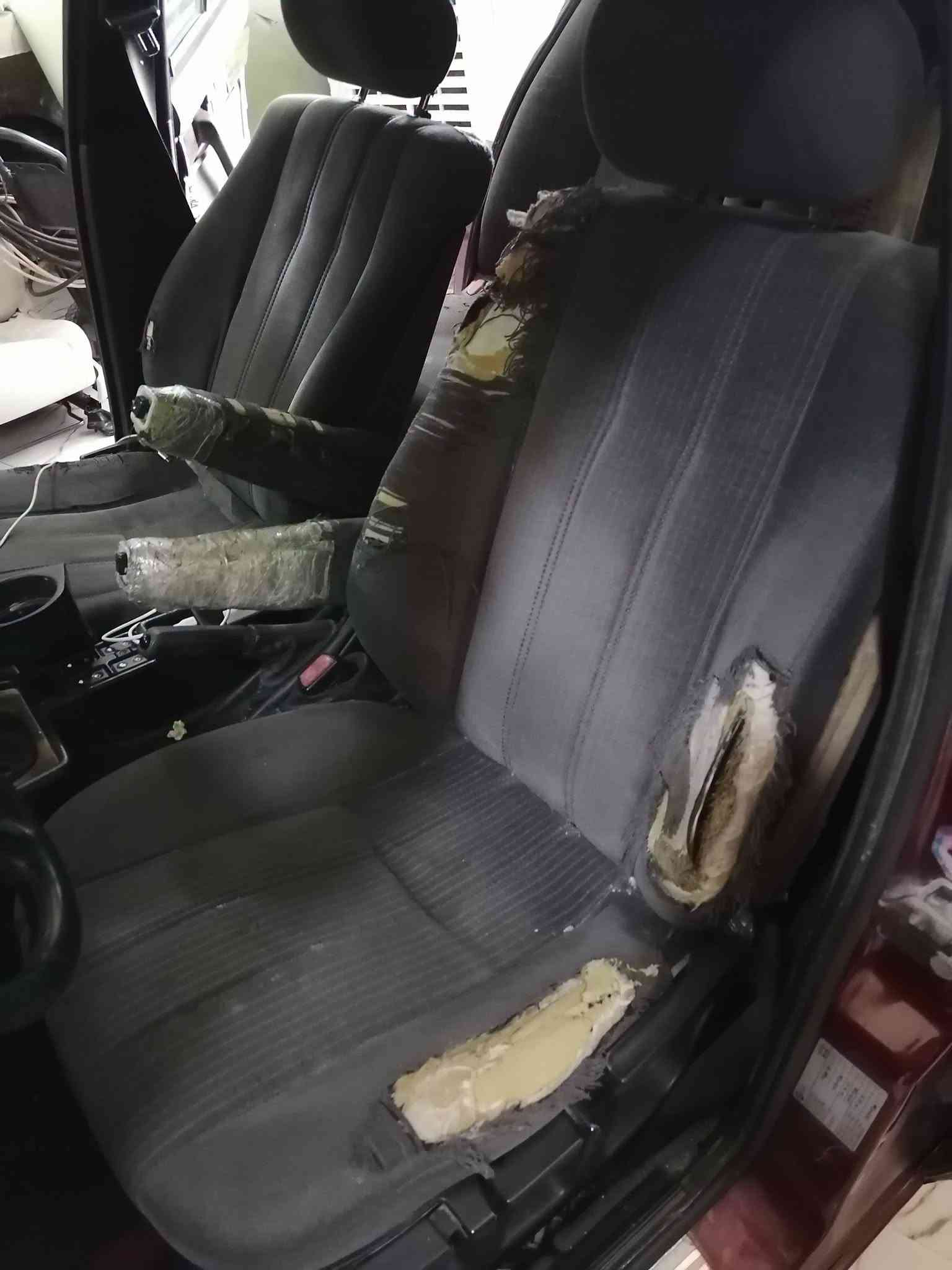 تم فصال كشنات M. شركة %💯🇩🇪 BMW
بطاين حرف L 💯
حسب طلب زبون تحديث داخل سيارات ♻️
عنوان موصل القوسيات شارع عام 🛣️
للتواصل ***********
***********
***********

