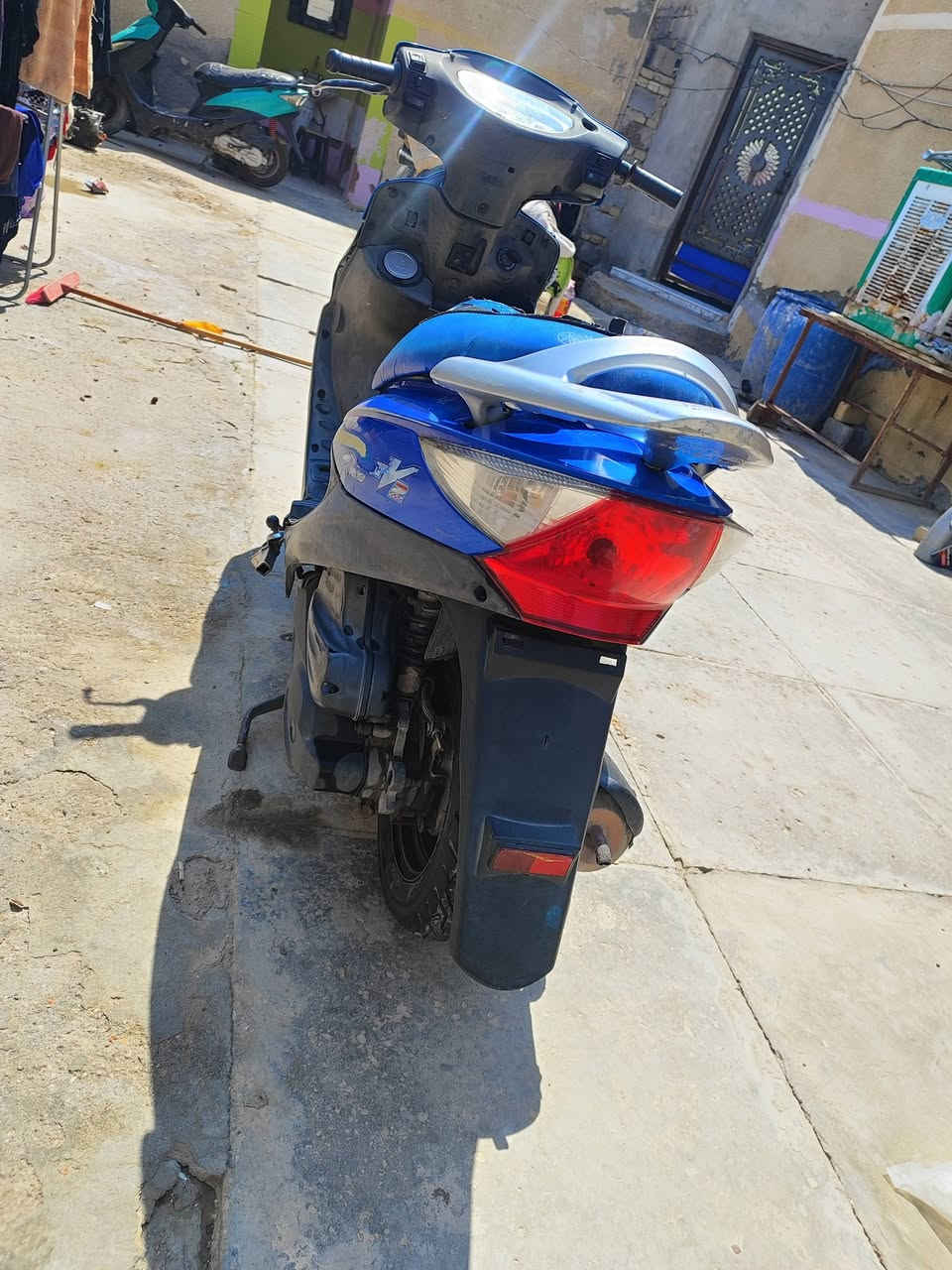 سلام عليكم V2 للبيع نضافه كدامك جاهزه من كلشي مبدل زنجيل فقط مكاني قلعه سكر ..***********...سعر 550 بيها مجال قليل
