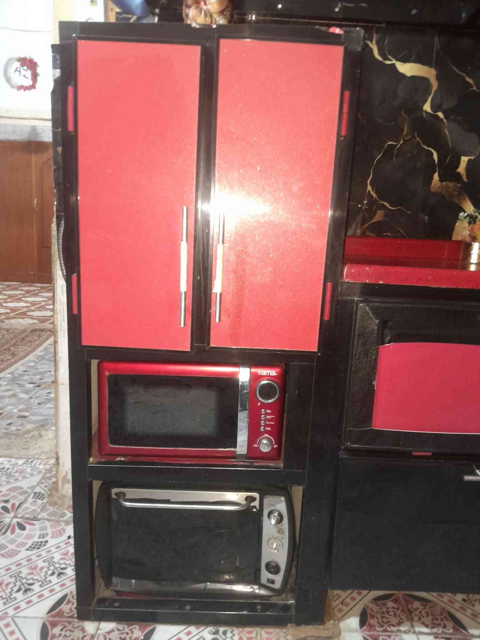 سلام عليكم كاونتر البيع ٦قطع ويه افون ٢سعر ٤٥٠وبيه مجال رقم الهاتف ***********
