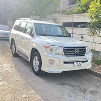 لاندكروز • ٢٠١٢ • ٢٠٠ الف