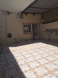 بيت للايجار • بيت ايجار حي الزهراء • ايجار بيت • بيت صغير للايجار • بي...