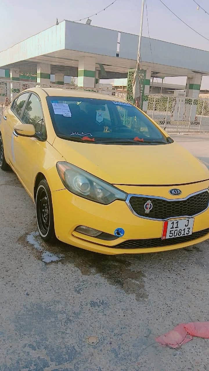 السلام عليكم كيا فورتي 2014وارد أمريكي حادثه بنيد وشويه بالجاملغ بدون دواخل محرك وكير جدد تبريد ثلج جاهزه رقم بغداد تحويل ثاني يوم والسونار مرفق بالصور ال سياره صبغه أولى السعر 90 وبيهة مجال مكاني بغداد الشعله للاستفسار الاتصال عالرقم ***********
