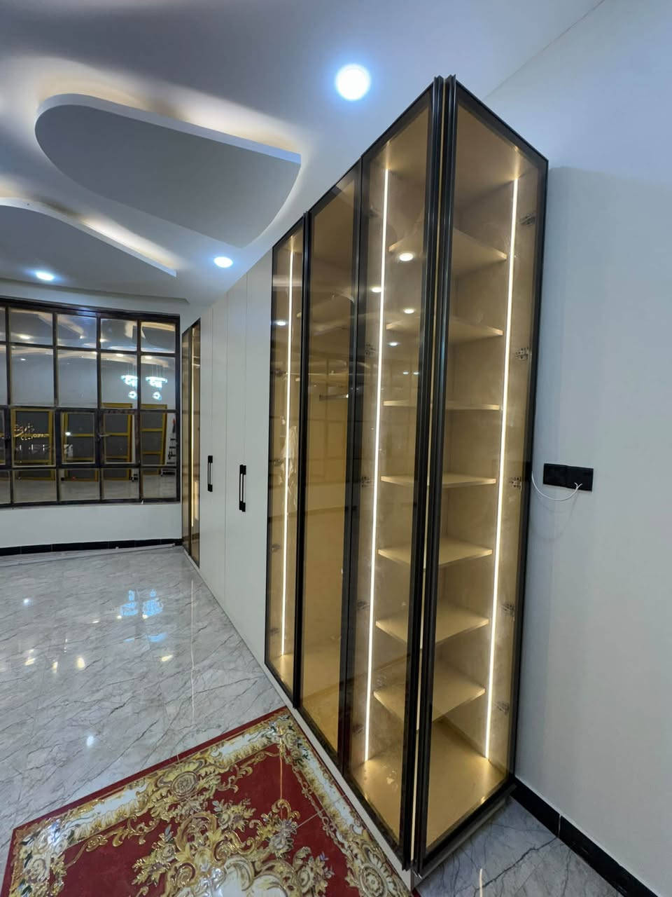 مطابخ وغرف نوم
اعلى مواصفات
وضمان 10 سنوات
والعمل بالحاظر والتقسيط 
للاستفسار خاص او
*********** 
***********

نص مكتوب في الصور:
- ROMA Kitchens تم التنفيذ من قبل شركة روما غرف نوم دريسنك روم مطابخ *********** *********** @3334lk