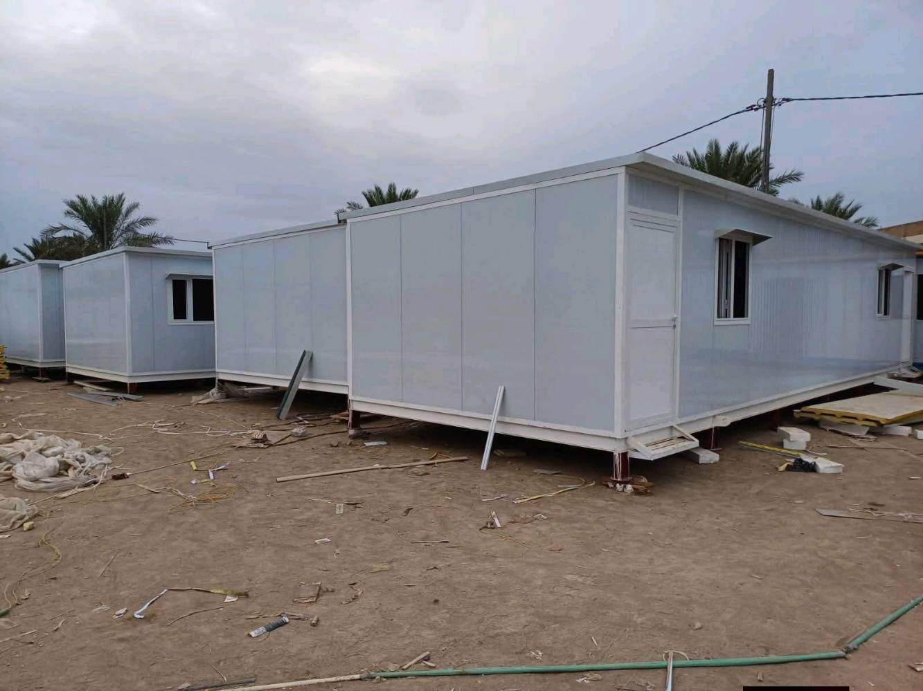 ***********
معمل كرفانات الفرات الهندسي 🏗️✨
لصناعة الكرفانات والمباني الجاهزة 🏢🛡️
​نوفر لك أحدث حلول البناء السريع والآمن بمواصفات هندسية متينة تناسب جميع الاحتياجات الشخصية والتجارية 🚀🔧.
​لماذا تختار الفرات الهندسي؟ 🌟
​🔥 عزل وأمان عالي: اعتماد أفضل المواد المقاومة للحريق والعوامل الجوية لضمان حماية قصوى.
​📐 تصاميم حسب الطلب: تنفيذ كافة الأبعاد والقياسات بدقة عالية للمنازل، المكاتب، والمشاريع الاستثمارية.
​🏗️ جاهزية كاملة: استعداد لتجهيز الشركات والمواقع الإنشائية بالحجم والعدد المطلوب.
​🚚 شحن وتثبيت: نوفر خدمة النقل والتركيب لمختلف محافظات العراق.
​💰 أسعار مناسبة: جودة ممتازة بأسعار منافسة مع عروض خاصة للمشاريع والكميات.
​📍 العنوان: العراق - بابل - أبي غرق
📞 للحجز والاستفسار (اتصال / واتساب):
📱 ***********
📱 ***********
​✨ رضاكم هو هدفنا الأول.. تواصل معنا اليوم لتحويل فكرتك إلى واقع آمن ومتقن! 🤝🤝