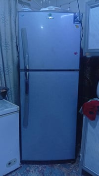 ثلاجة • شغالة