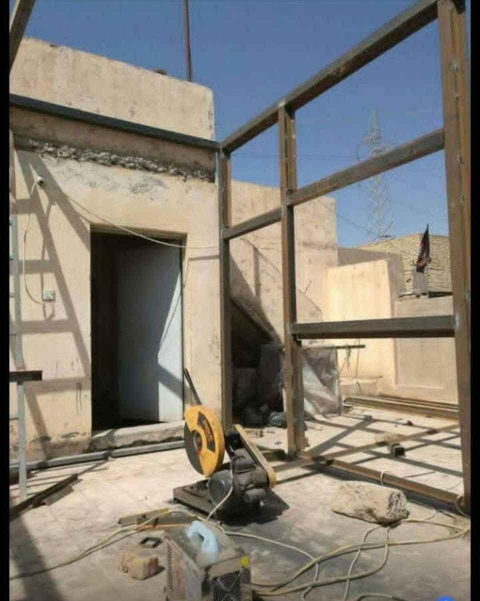 ((حداد متنقل داخل الكوت📢))
جميع انواع الحداده 🚨
ابواب🚪 شبابيك🪟 محجرات صقايف كي سبان كرفانات 🏠
متابعه لصفحه فضلاً وليس أمراً 🌹 
https://www.facebook.com/profile.php?id=61587617532173 
تواصل📍 وبانسب الاسعار 💸
‏‪***********‬‏اتصال 
***********واتساب
