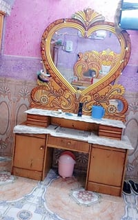 غرفه نوم • مستعمله • قليلة الاستخدام
