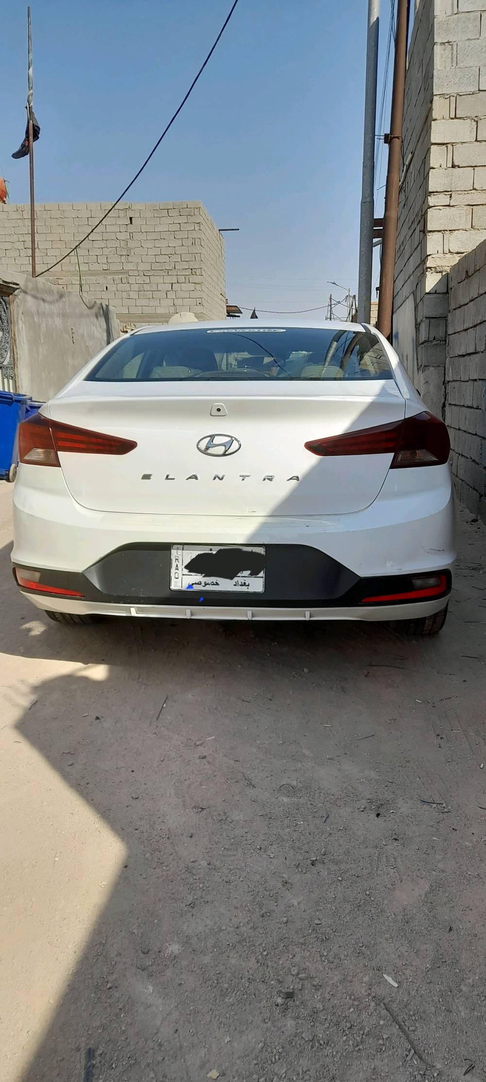 النترا 2020 وارد امريكي مكينه 2000 دوش كير AT رقم بغداد معوقين لون ابض صدفي حادثها بمريكا جهة اللايت الايمن مبدل بنيد والمدكر راجع نفسه ع البارد وبيها بارد اماكن صغيره هنا بالعراق السياره تبريد تدفئه سياقه ذاتيه شاشه كبيره السياره حلوه السعر 125 وبيها مجال للاستفسار الاتصال على الرقم ***********
