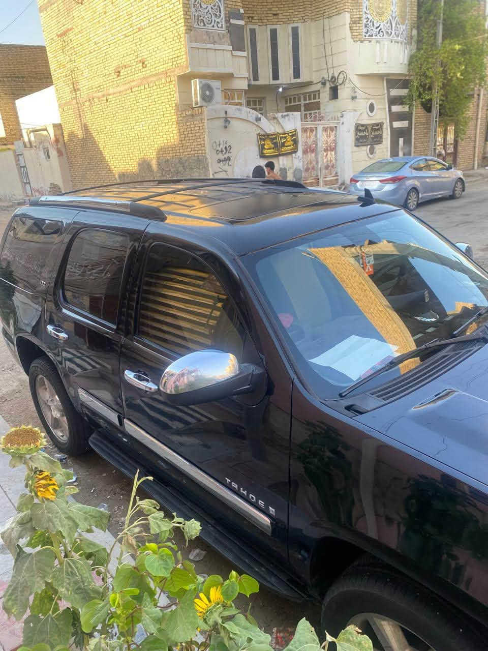 السلام عليكم
تاهو 2008 LTZ  فول مواصفات 

كشنات جلد شاشات بل كشنات 

تبريدها ثلج حساسات مثبت سرعه 

ما يحتاج احجي بفخامه الأمريكي 

بيها أماكن رش صبغ للجماليه مكفوله من الحادث 

تايرات جدد مكفول من الكص 

سعرها 165 وبيها مجال للشراي 

 ترهم بيع او مراوس 

***********

اتصل وبيك خير وتدلل
