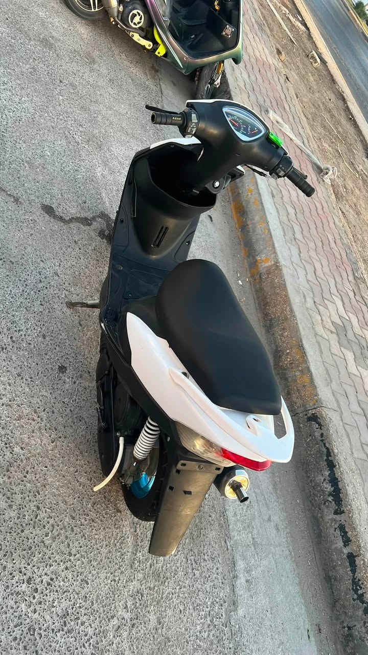 سلام عليكم دراجه للبيع ماكس عدله مكان كربله الدراجه 55 شلعه ومعدل معدل حقيقي 120سعره 600 رقم الهاتف***********
