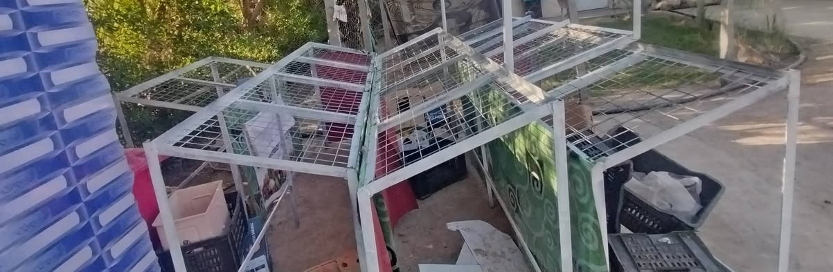 سلام عليكم ميوزة مال امخضر للبيع حديد جديد  5 ميوزة  اثنين العرض 70×2.25الطول واثنين العرض 70×2.90الطول  واحد العرض 70×1.40 الطول السعر 300 وبيهن مجال بسيط     مكان صويرة  الاستفسار ***********
