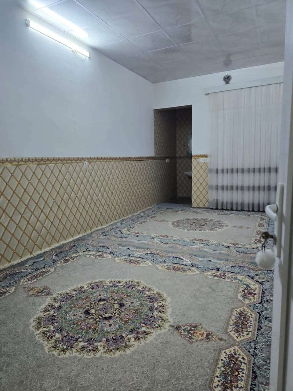 بەلاش بەلاش بەلاش
نرخێكی زۆر گونجاو
خانویەكی زۆر جوان

 ماڵی فەقیرم. بۆ هێناون
💵💸💵💸285 گەڵاو مامەڵە
بەس نرخی زەویەكەیە
ماڵی فەقیرە

🔴135 م فول كاشی
كۆڵانی فراوان
نزیك جادە
ڕو خۆری بەیانی

🔵 دوو ژوری نوستن
🔵میوانێكی گەورە
🔵مەتبەخ فول كاشی
🔵هۆڵیكی گەورە
🔵مشتەمەلات

بەناوی خوای گەورە
خانو بۆ فرۆشتن
كەلار گەڕەكی حەمرین
كۆدی ڕیكلام 2006

🟣ڕوبەری 133 م
🟣ڕو لەخۆری بەیانی
🟣كۆڵانی فراوانە
🟣كۆڵانی مەجاریە

🌐نزیك جادە
🌐نزیك قوتابخانە
 🌐نزیك خەدەمات

🔴عەڕزی بیناكە كاشیە
🔴دیواری مەترو بیست كاشیە
🔴مەتبەخ و مشتەمەلاتی تاسەقف كاشیە 
🔴سەقفی جبسن بۆردە

🔵خانوەكە سەقفی ساندویچ پەنەڵە كۆنكرێت نیە

پێك دێت لەم بەشانە

میوان
دوو نوستن
مەتبەخ
هۆڵێكی گەورە
مشتەمەلات

خانوەكە بەگشتی خانویەكی جوانە
ماڵی دۆستە
نرخی گونجاوە

🌹🌸🌹🌸🌹🌸🌹🌸🌹🌸🌹🌸🌹

‎بۆزانیاری زیاتر یان زانینی  نرخ  پەیوەندی بەم ژمارانەی خوارەوە 
‎بكەن

✳️✳️✳️✳️✳️✳️✳️✳️✳️❎❎❎❎

***********☎️📞
***********☎️📞

‎یان. سەردانی نوسینگەكەمان بكەن
‎كەلار سەرجادەی كفری💎

‎نزیك نەخۆشخانەی شاری پزیشكی 🏢گەرمیانی ئەهلی
‎نوسینگەی كوردستان

***********
***********
