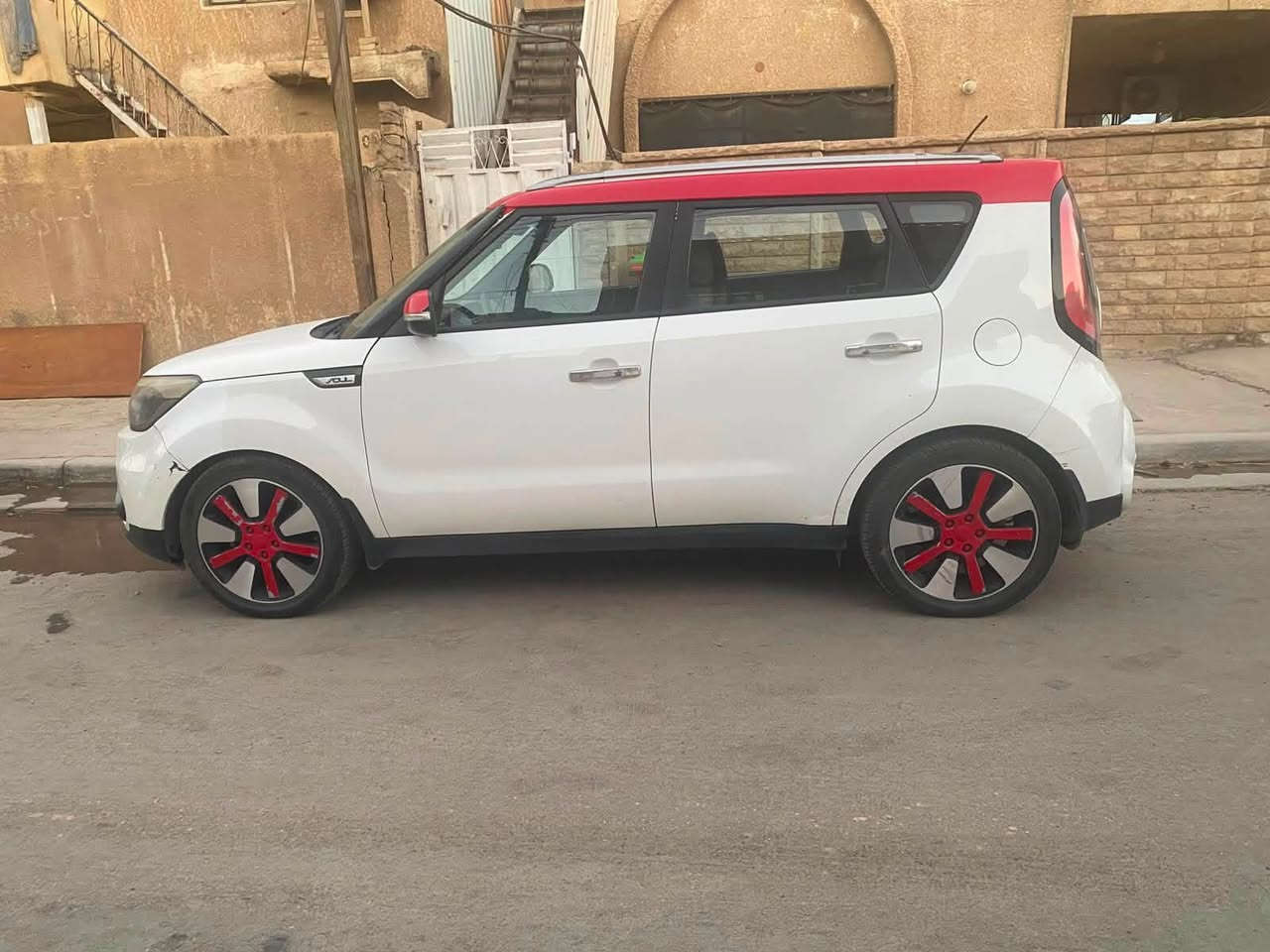 كيا صول خليجي 2015 مكينه 1600
السعر 100$ ورقه وبيها مجال

غير متواجد على الفيس مكلف بالنشر

للأستفسار ***********
