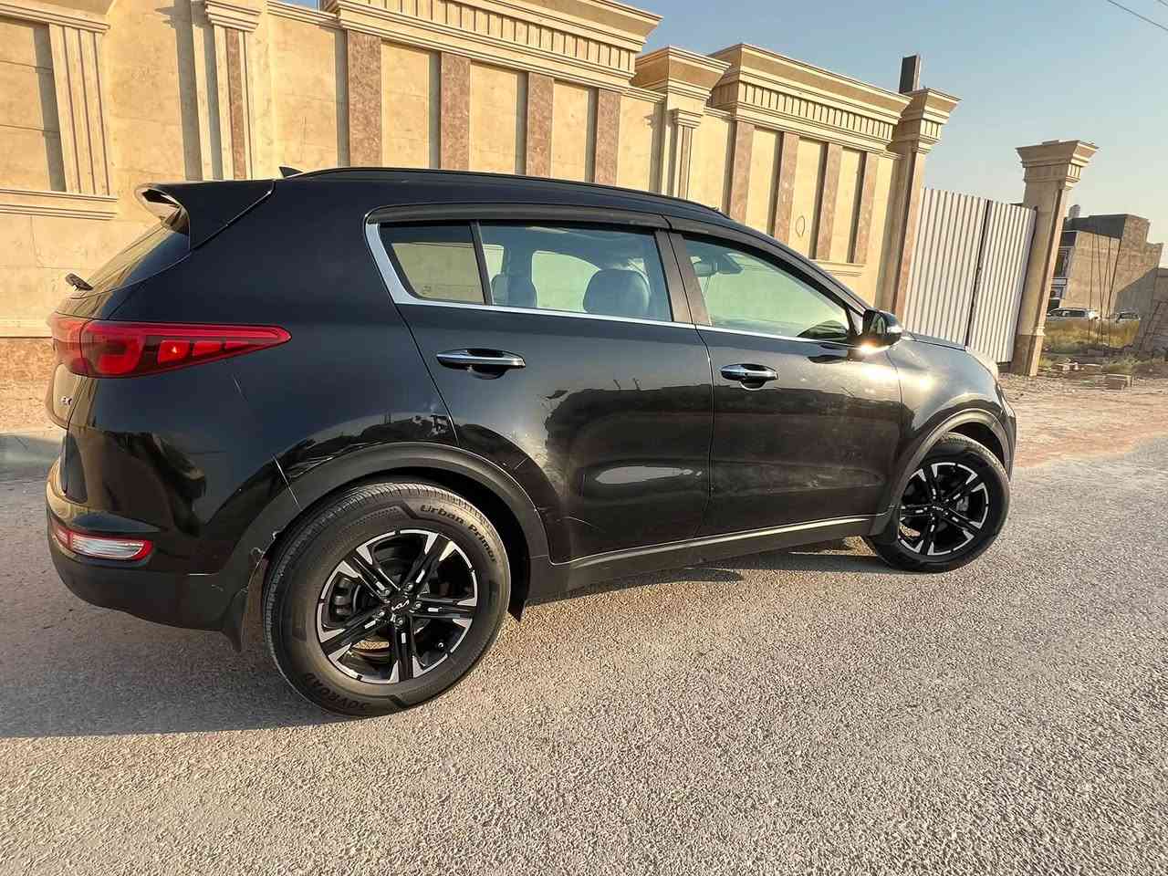 سبورتج 2018 EX 
فول للاخير فول بانوراما
كشنات كهرباء تدفئة تبريد …. الخ
صوره السونار بالمنشور اقره سونارها زين قبل لا تخابرني
رقم الشاصي KNDPN3AC9J7395461
السعر ١٥٠  بي مجال
بغداد الدورة ***********
