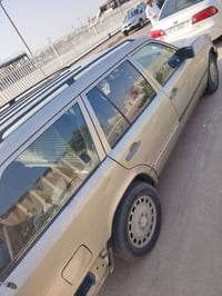 مرسيدس ستيشن • مكينة ٢٥٠٠ • ١٩٩٢