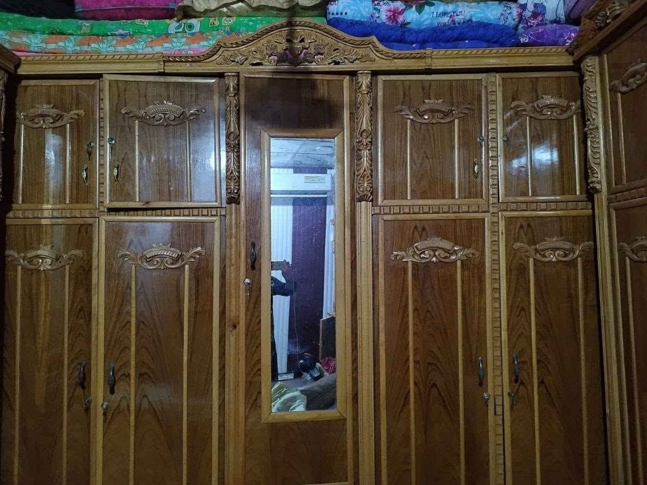 غرفه كامله للبيع لمعرفة التفاصيل والسعر الاتصال على على هاذ رقم ***********
